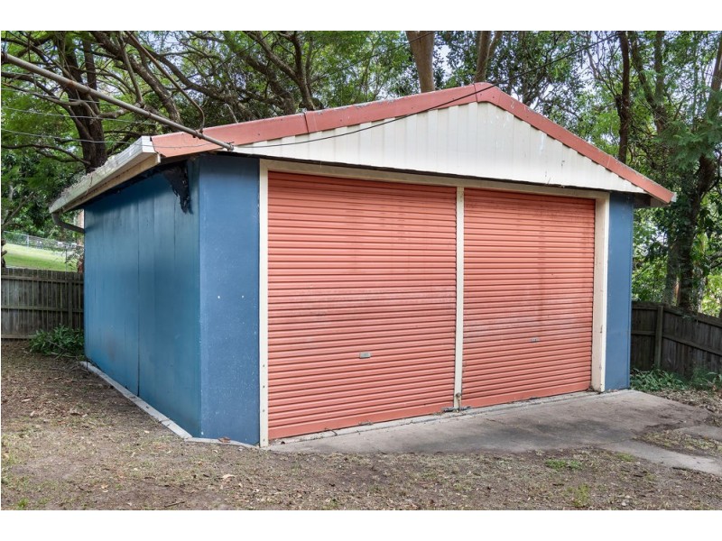 265 Oates Avenue, Holland Park QLD 4121