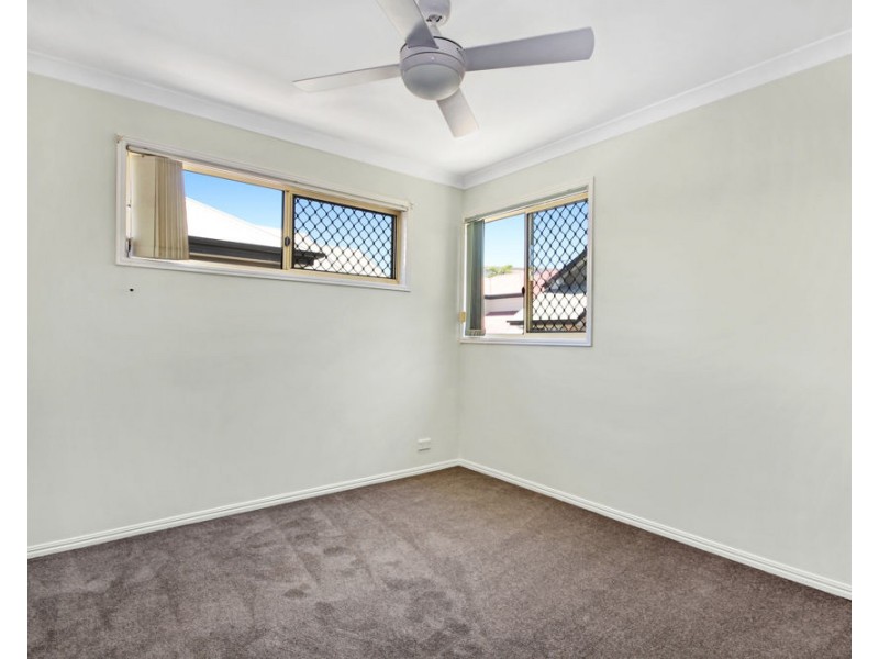 2/98 Ison Street, Morningside QLD 4170