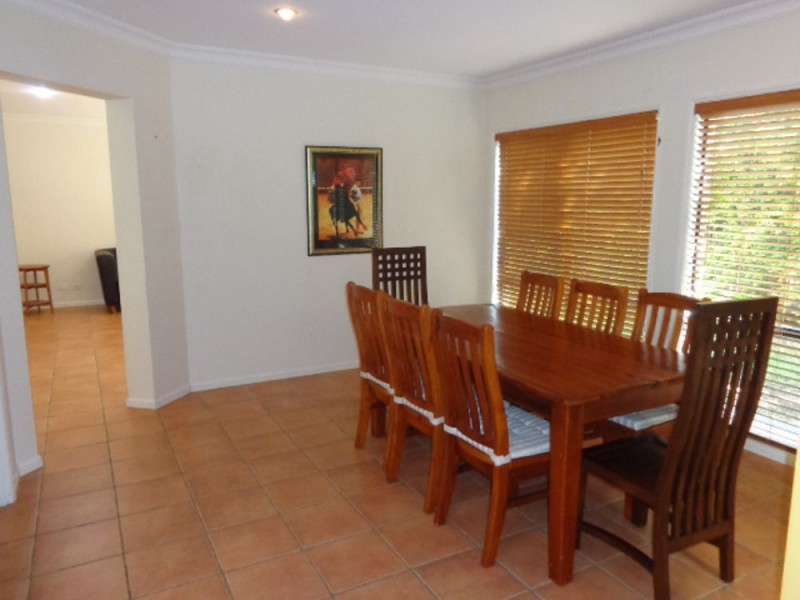 36 Cascade Drive, Forest Lake QLD 4078
