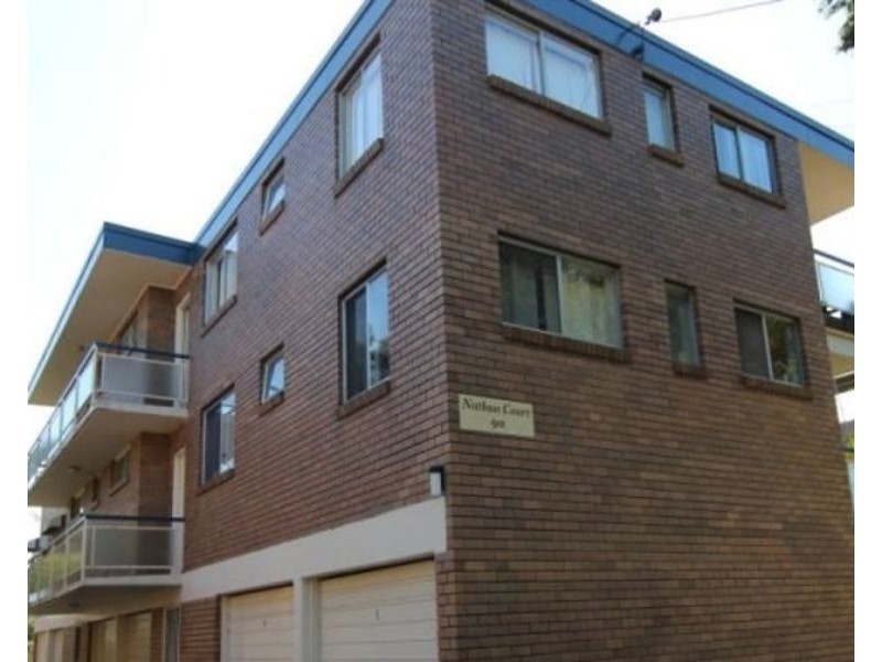 2/90 French Street, Coorparoo QLD 4151