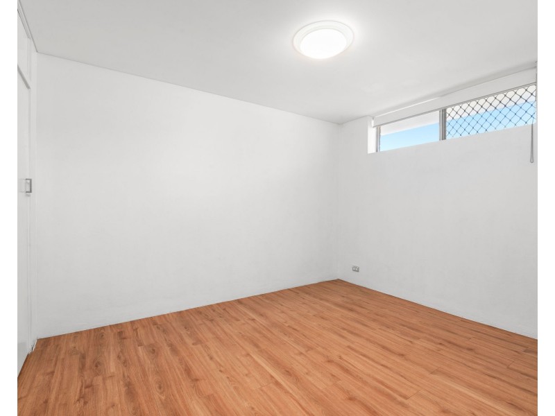 2/90 French Street, Coorparoo QLD 4151