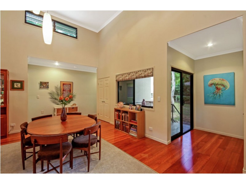 11 Bovingdon Street, Thorneside QLD 4158