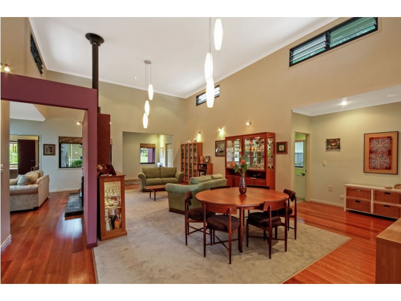 11 Bovingdon Street, Thorneside QLD 4158