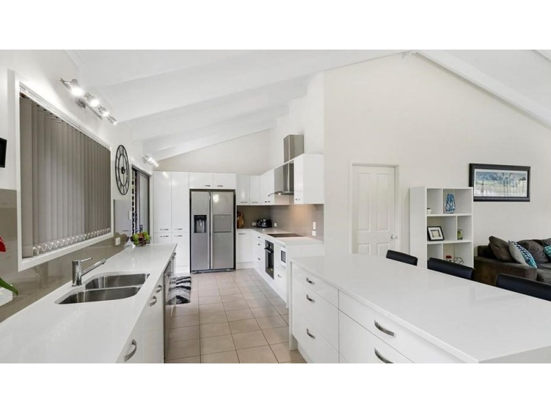 9 Quentin Street, Capalaba QLD 4157