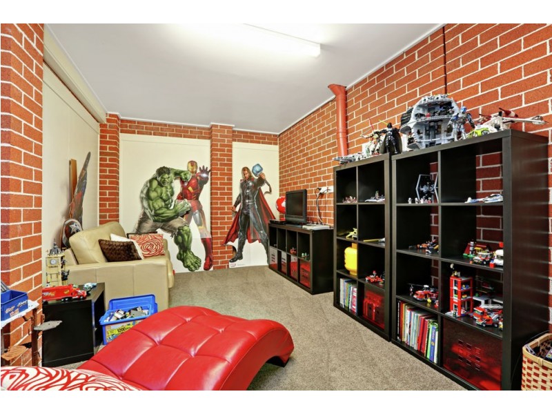 83 Delaney Circuit, Carindale QLD 4152