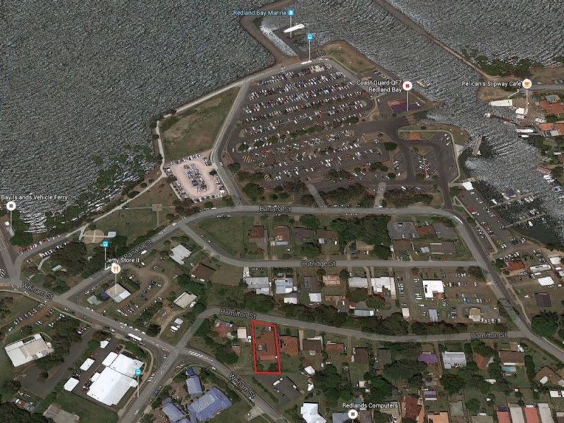 69 Hamilton Street, Redland Bay QLD 4165