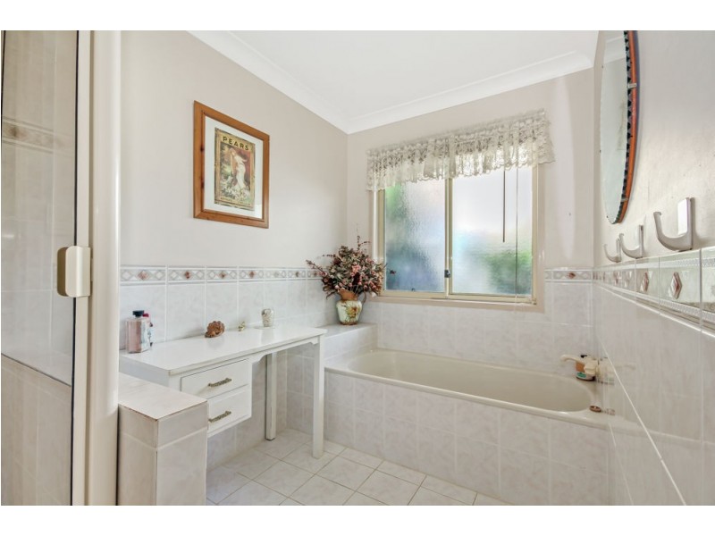 69 Hamilton Street, Redland Bay QLD 4165