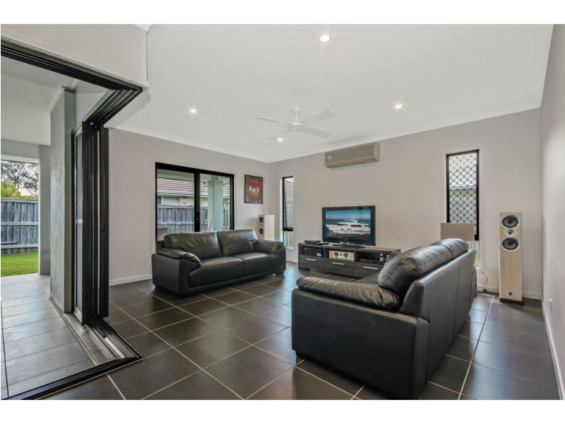 38 Poloni Place, Wellington Point QLD 4160