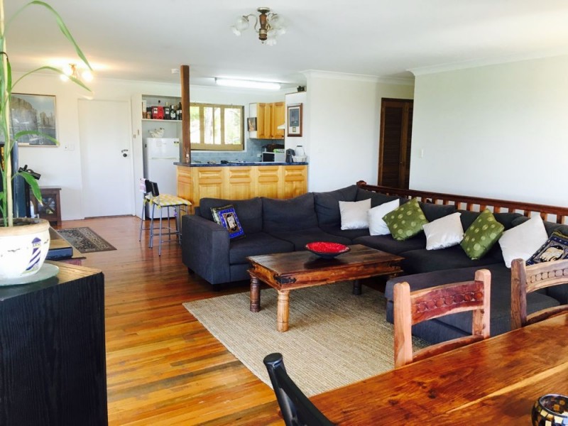 38 Mooroondu Road, Thorneside QLD 4158