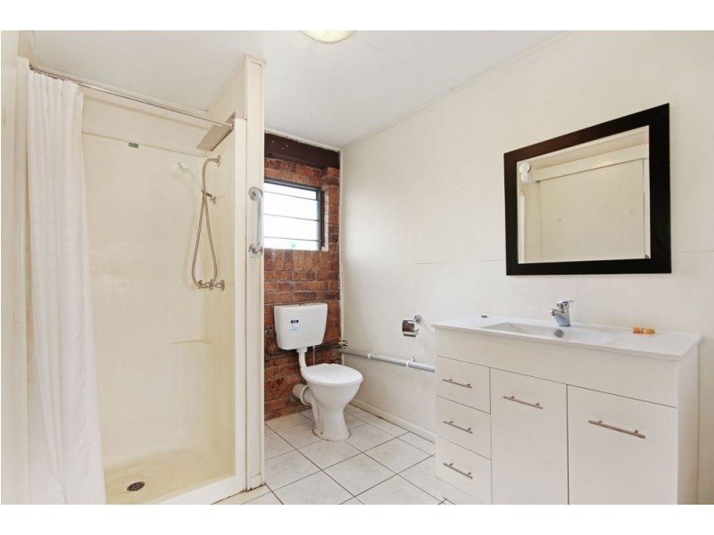 6 Lindisfarne Street, Carindale QLD 4152