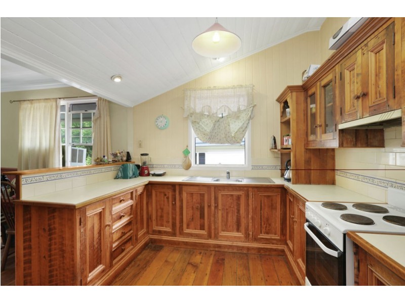 30 Sorbiston Street, Holland Park West QLD 4121