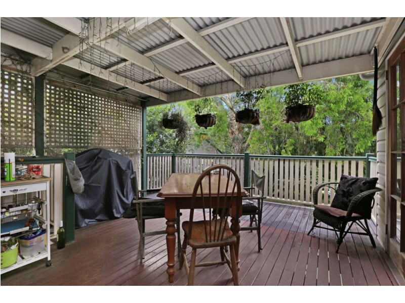 30 Sorbiston Street, Holland Park West QLD 4121