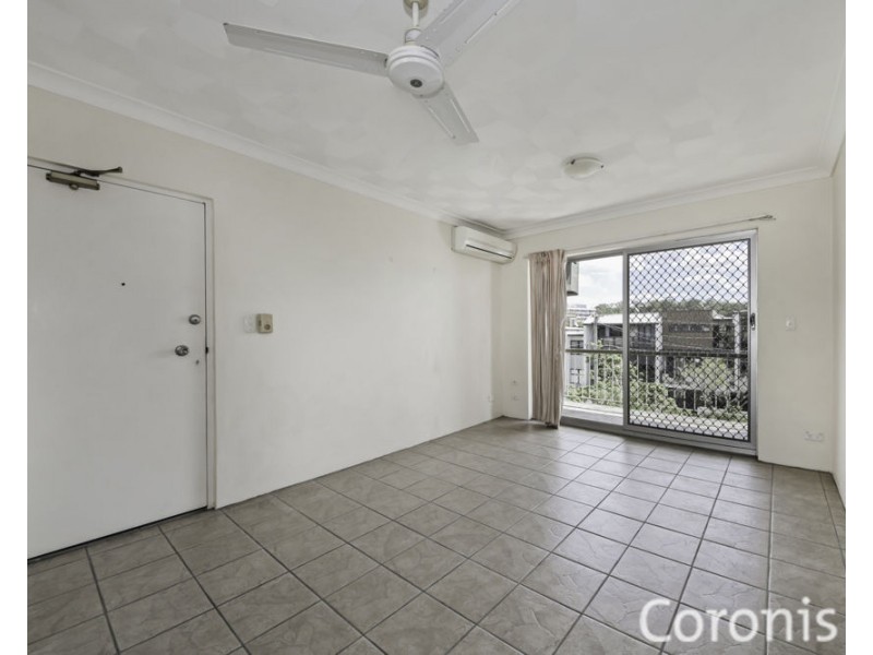 4/72 Thomas Street, Greenslopes QLD 4120