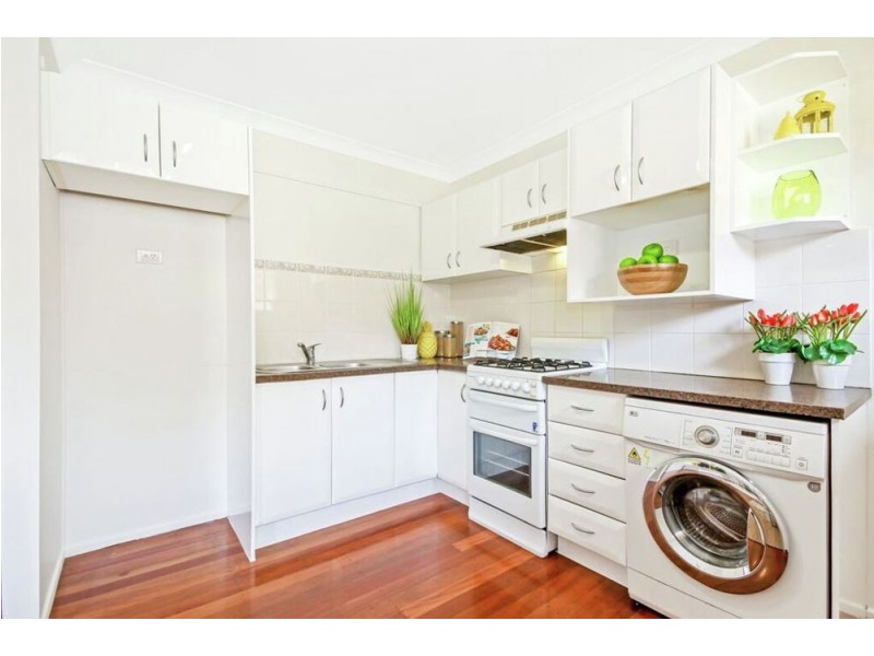 2/56 Sackville Street, Greenslopes QLD 4120