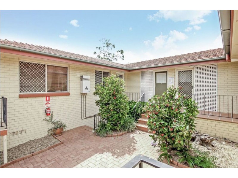 2/56 Sackville Street, Greenslopes QLD 4120
