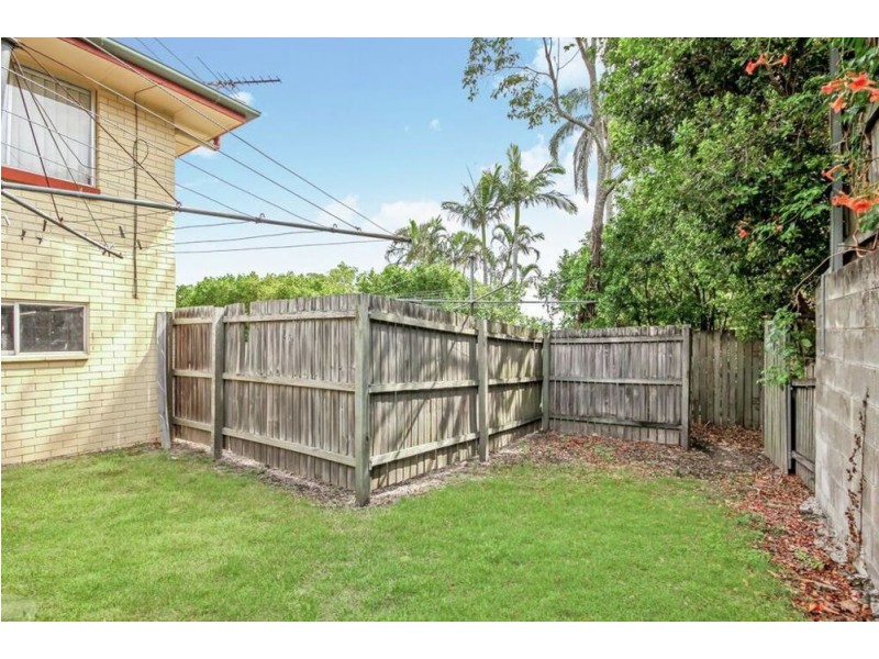 2/56 Sackville Street, Greenslopes QLD 4120