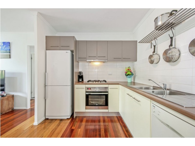 2/40 Weston Street, Coorparoo QLD 4151