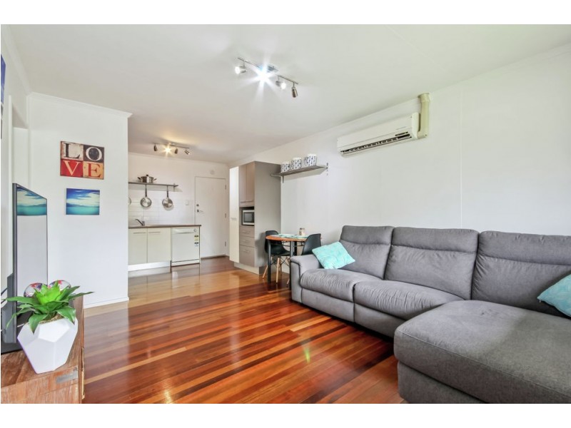 2/40 Weston Street, Coorparoo QLD 4151