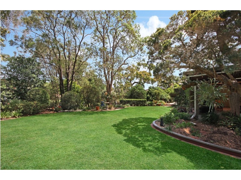 99 Woodlands Drive, Rochedale South QLD 4123