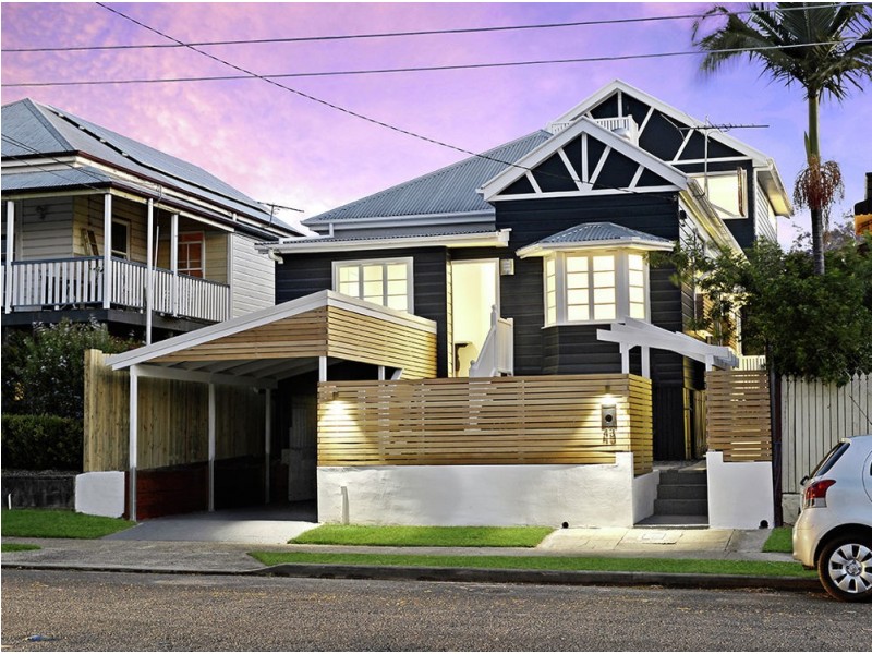 43 Gordon Street, Greenslopes QLD 4120