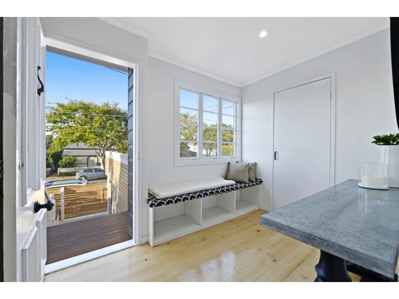 43 Gordon Street, Greenslopes QLD 4120