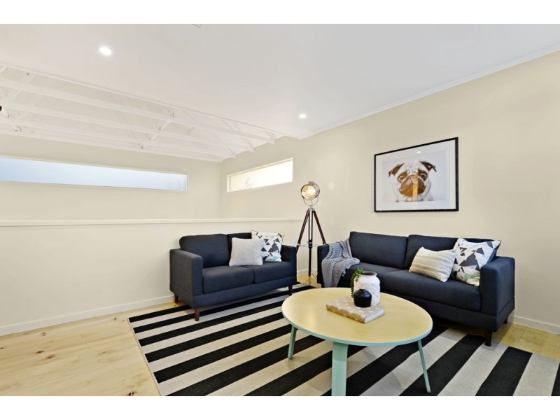 43 Gordon Street, Greenslopes QLD 4120