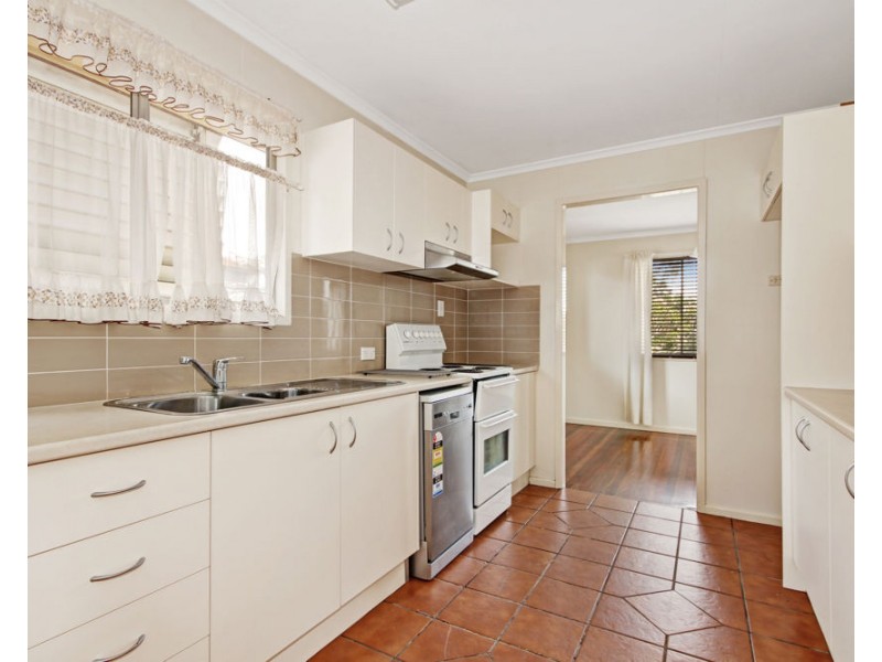 105 Hammersmith Street, Coopers Plains QLD 4108