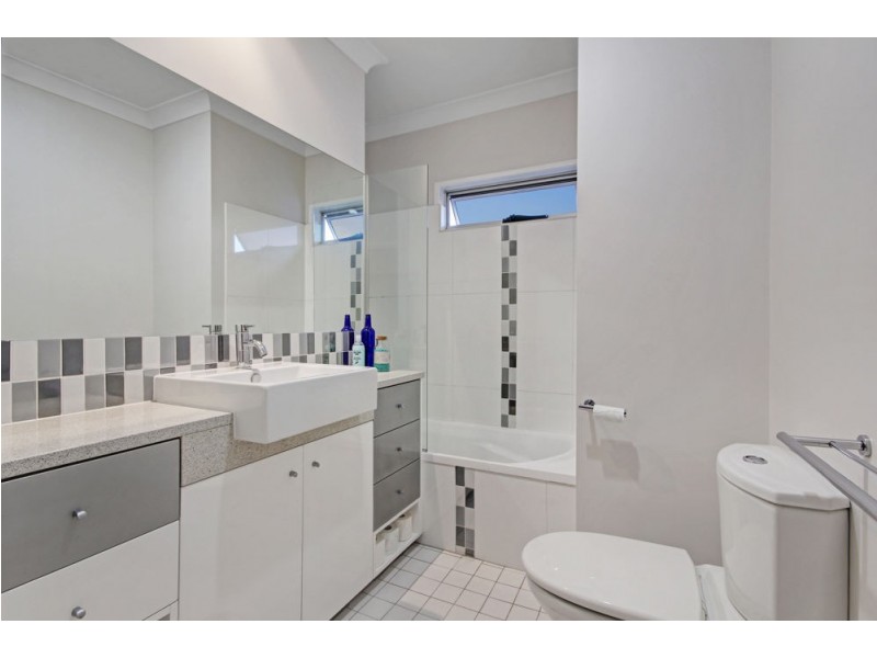 7/24 Rogoona Street, Morningside QLD 4170