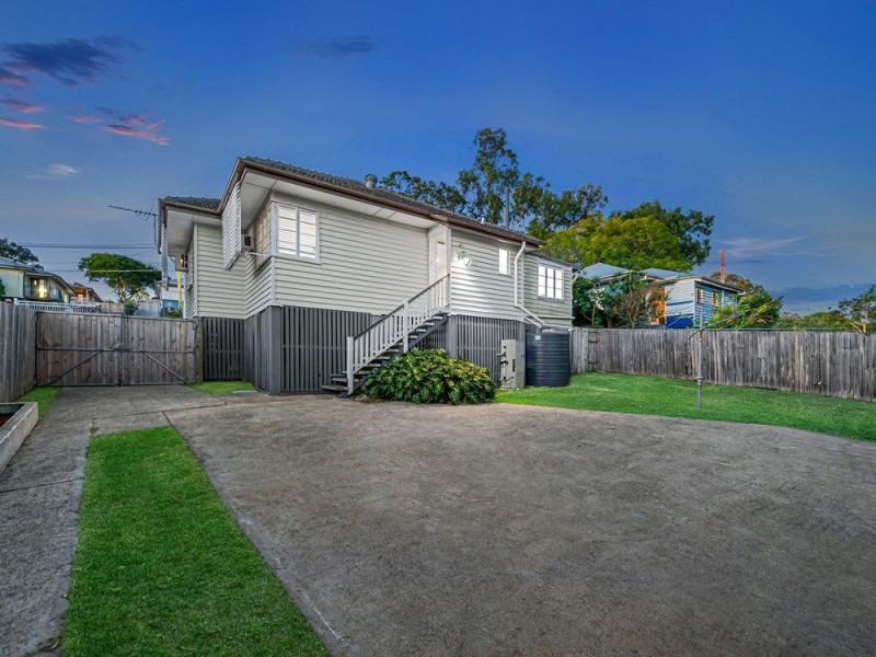 45 Corfield Street, Carina QLD 4152
