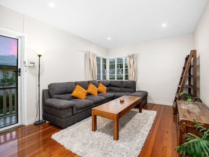 45 Corfield Street, Carina QLD 4152