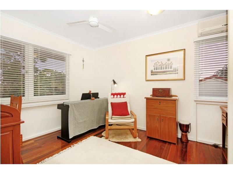 15 Leyland Street, Mount Gravatt East QLD 4122