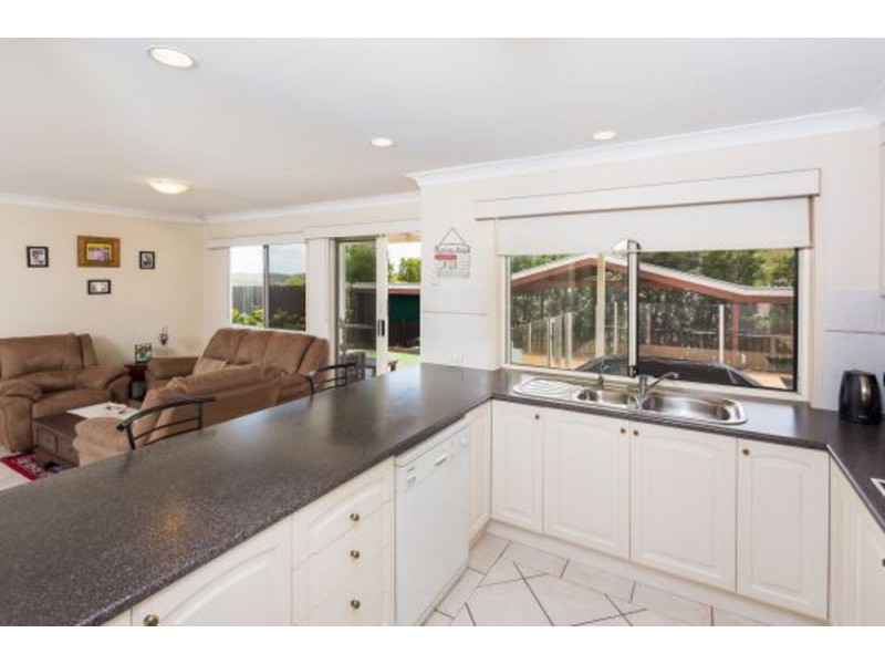 20 Ensign Street, Carindale QLD 4152