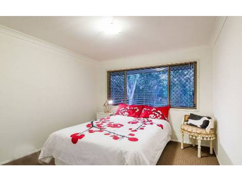 14 Matthews Way, Wakerley QLD 4154