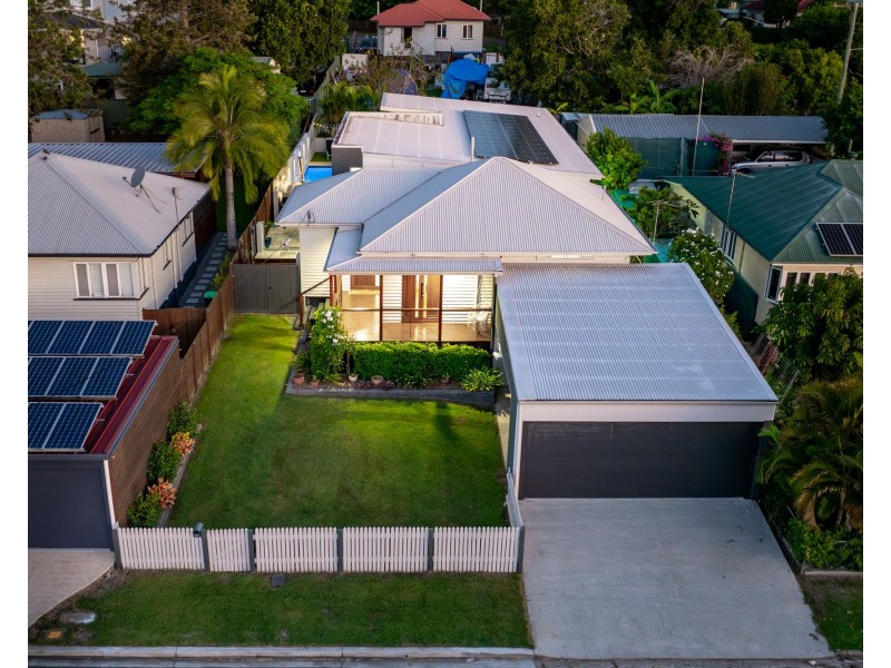 177 Beddoes Street, Holland Park QLD 4121