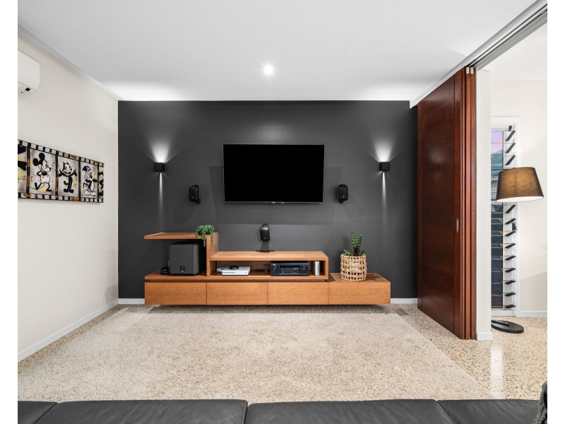 177 Beddoes Street, Holland Park QLD 4121