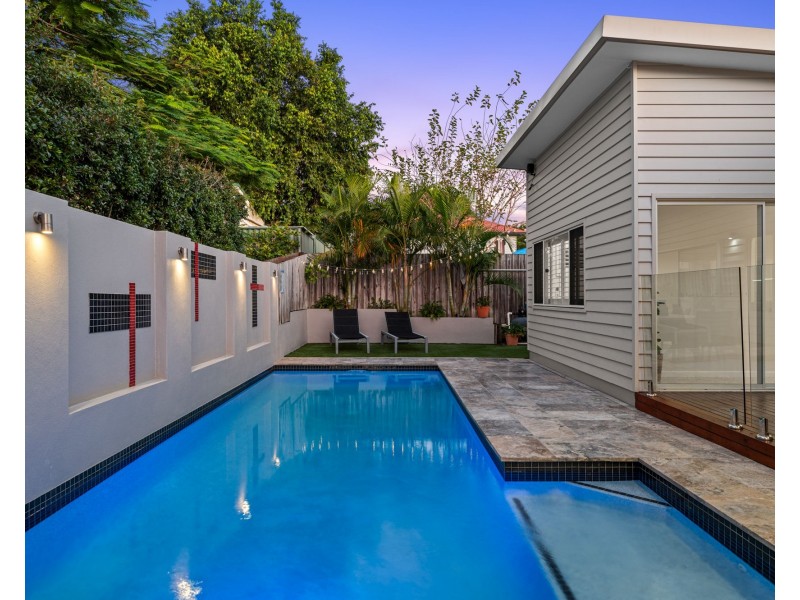 177 Beddoes Street, Holland Park QLD 4121