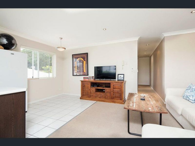 8/34-36 Pembroke Road, Coorparoo QLD 4151