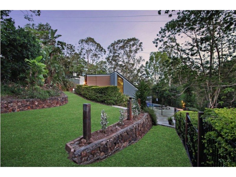 169 Fernvale Road, Tarragindi QLD 4121