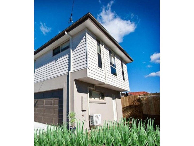 126 Waverley Road, Camp Hill QLD 4152