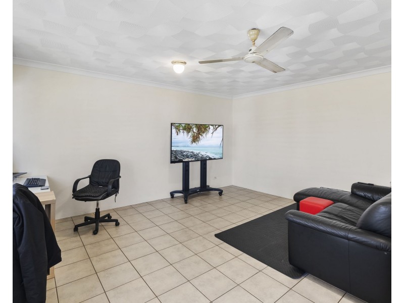 72 Thomas Street, Greenslopes QLD 4120