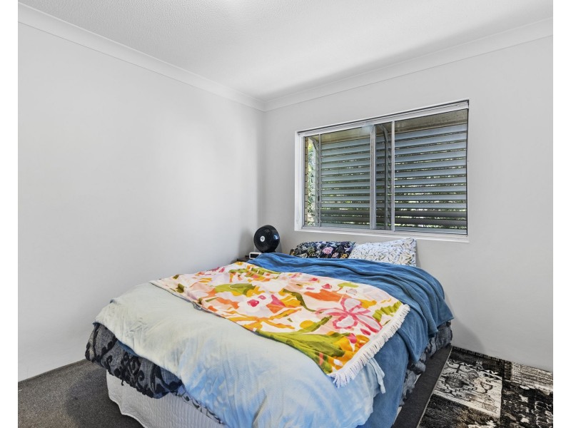 72 Thomas Street, Greenslopes QLD 4120
