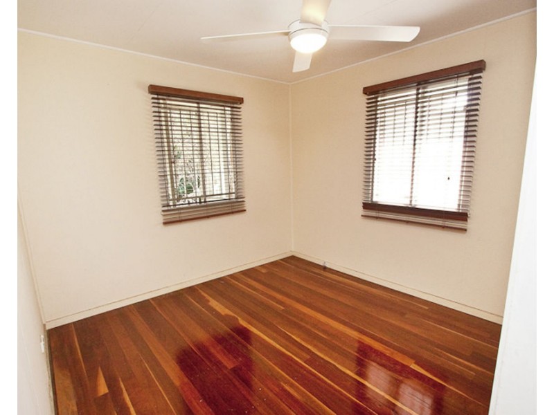 76 Lunga Street, Carina QLD 4152