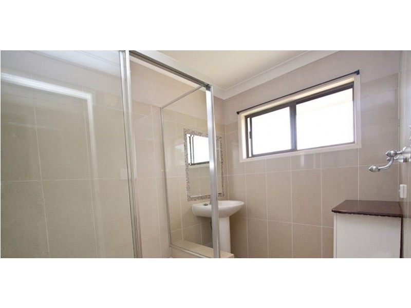 10 Banwell Crescent, Carindale QLD 4152