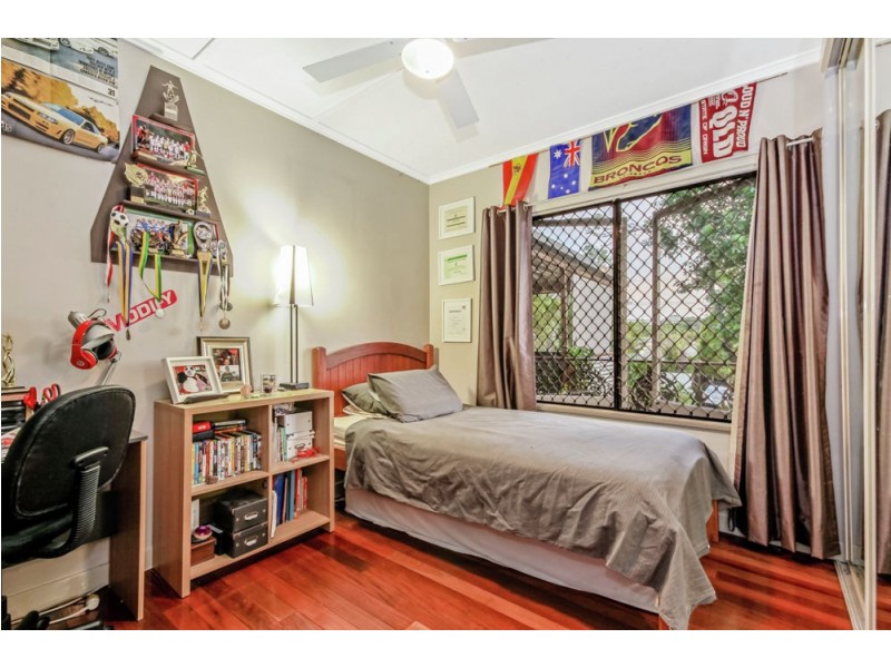 20 Enderby Street, Mount Gravatt East QLD 4122