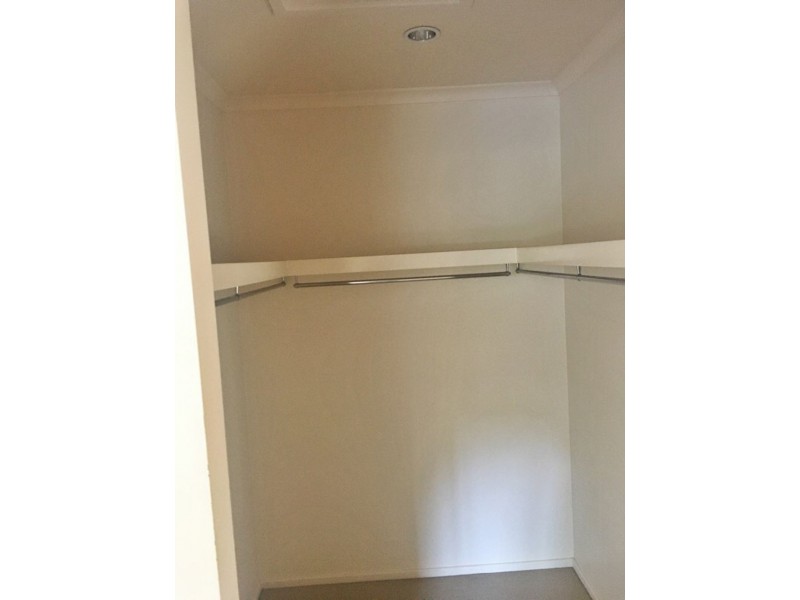 18 Taltarni Circuit, Mitchelton QLD 4053