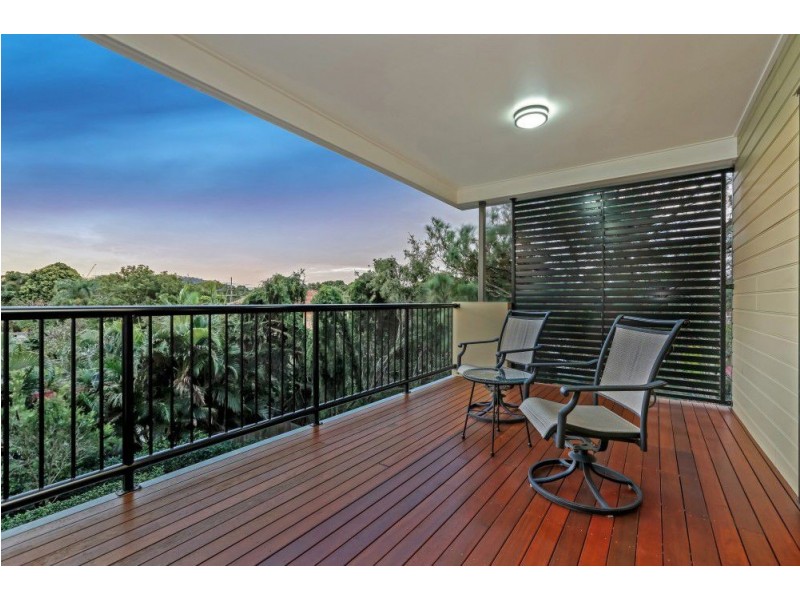 1/2180 Logan Road, Upper Mount Gravatt QLD 4122