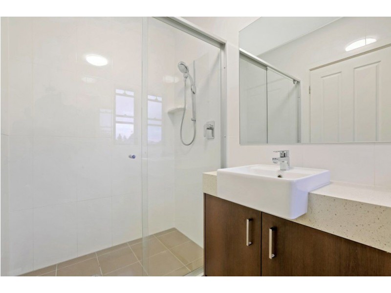 1/2180 Logan Road, Upper Mount Gravatt QLD 4122