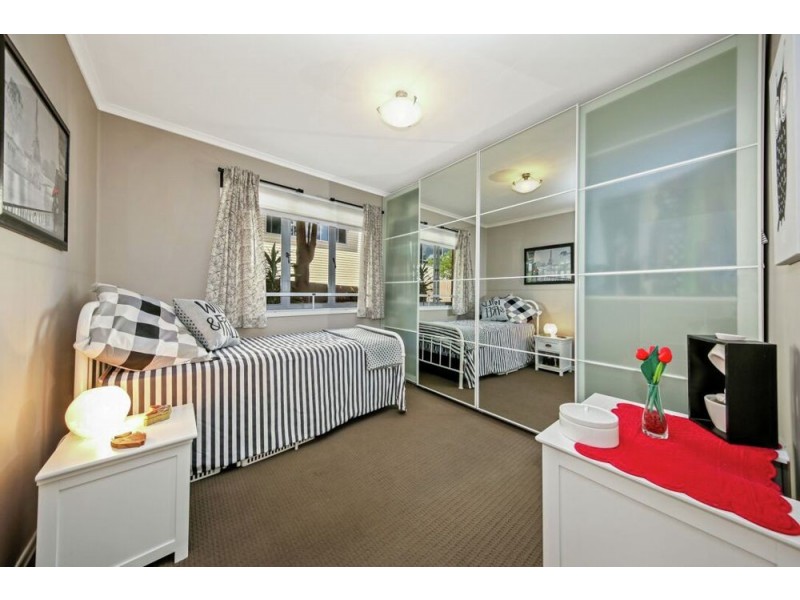 17 Kordick Street, Carina QLD 4152