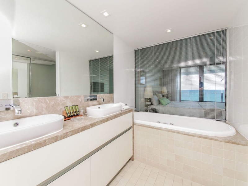 803/4-14 The Esplanade, Surfers Paradise QLD 4217