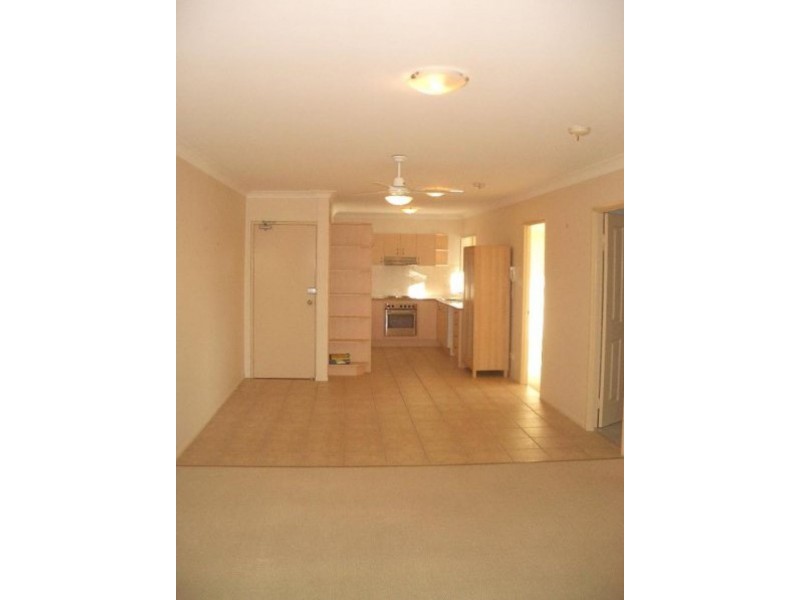 3 16 Flavelle Street, Carina QLD 4152